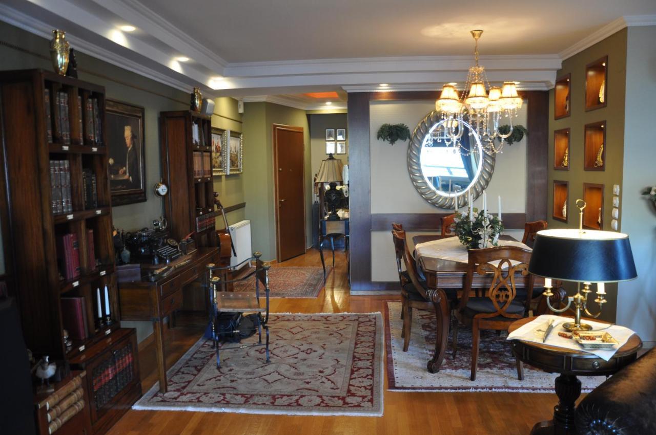 Classic Apartment With Beautiful View Kastoria Luaran gambar